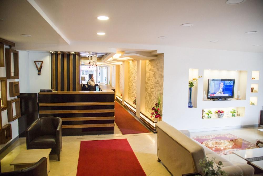 Grand Merin Airport Hotel Истанбул Екстериор снимка