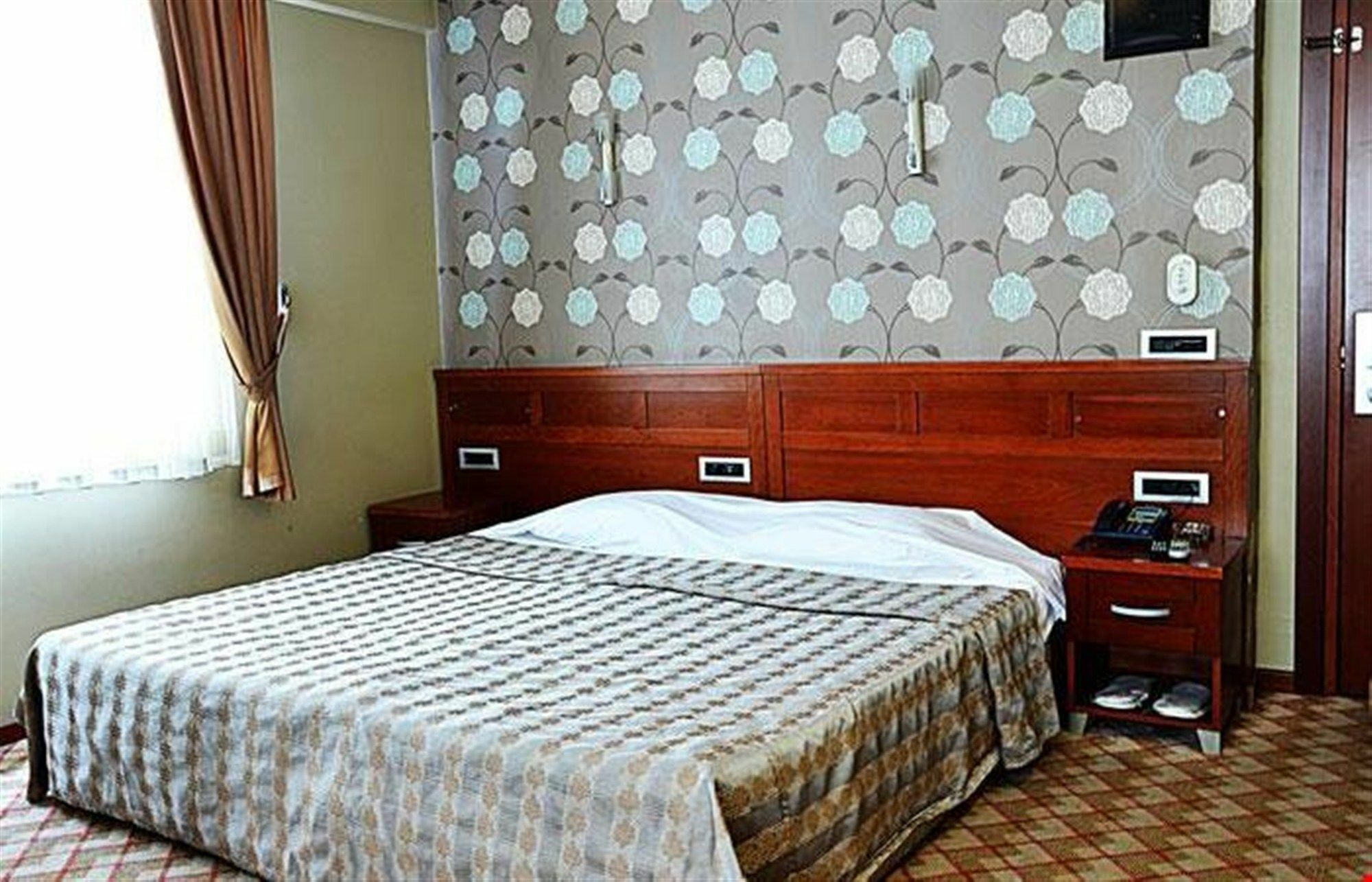 Grand Merin Airport Hotel Истанбул Екстериор снимка