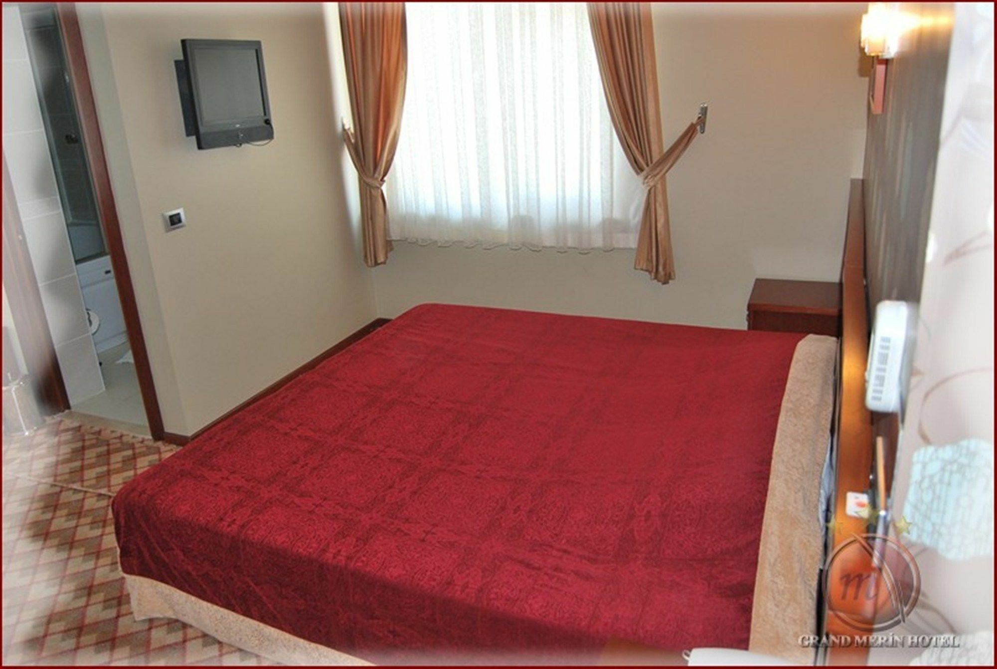 Grand Merin Airport Hotel Истанбул Екстериор снимка